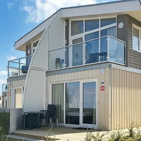 Two-bedroom Holiday In 50 * Wendtorf