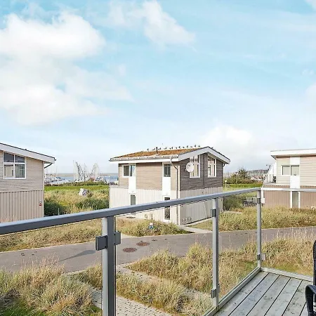 Holiday home Two-bedroom Holiday In 50
